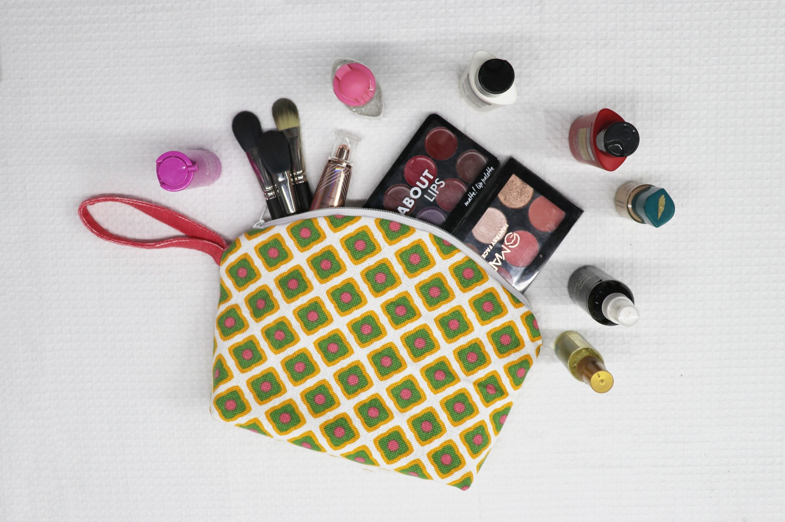 Emerald Mosaic Multipurpose Pouch